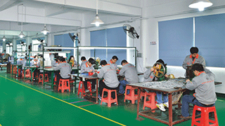  スプリングの構造と主な機能はウォール競技です。